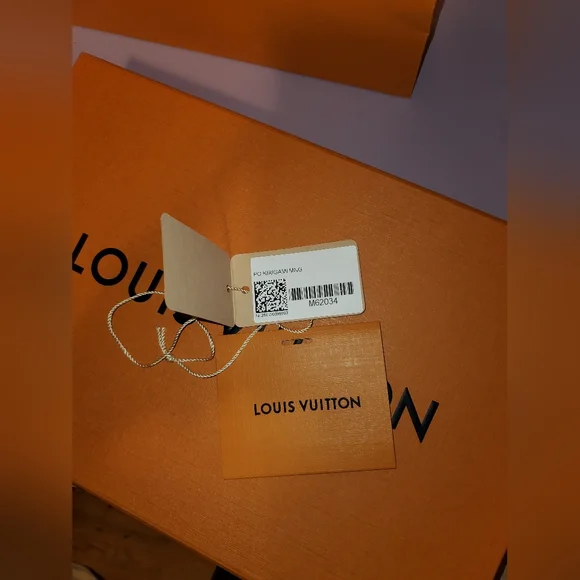 Louis Vuitton Kirigami Monogram - Picture 6 of 10